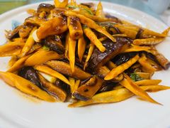 -大鸭梨烤鸭店(金顶街店)