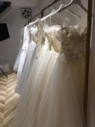 -予白婚纱礼服馆