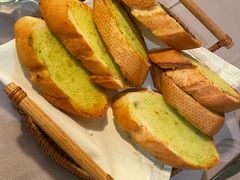 法式蒜香黄油面包-戈雅法餐厅(世界城广场店)