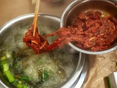 -黑竹沟新场牛肉火锅