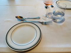 餐具摆设-Wolfgang’s Steakhouse 沃夫冈牛排馆(上海白玉兰广场店)