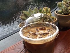 拿铁咖啡latte-BLAQ咖啡(骏豪店)