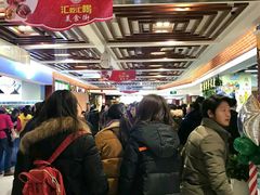 -汇吃汇喝美食街(上海建发浦悦荟广场店)