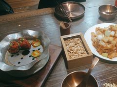 -魁盛居百年鲁菜馆(县西巷店)