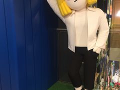 -LINE FRIENDS Garosu-gil Flagship Store