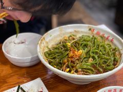 -手擀菠菜面(西康路店)