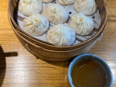 -馋三尺蟹粉小笼(人民广场店)