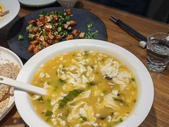 虾脑鲜味羹-将相和·海鲜蒸饺大连菜