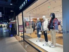 -燕莎奥特莱斯购物中心