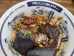 -黑白电视老长沙吃货铺(南岗万达店)