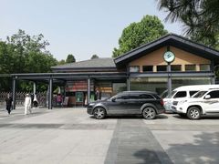 -紫竹院公园-东门停车场