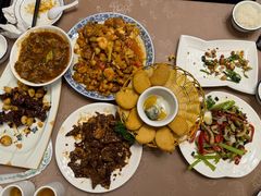 -金牌餐厅·天津菜·八珍豆腐·老爆三(瓷房子店)