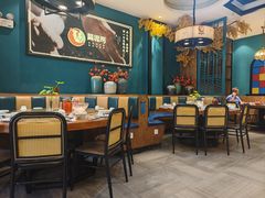 -黄泥岗·地道湖北菜(奥特莱斯店)