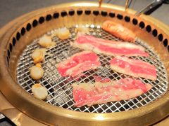 -铭牛烧肉·和牛海鲜自助(高新月牙湖店)