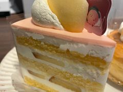 白凤桃の忌廉蛋糕-KNOTKNOT珞珞·日式甜品(K11店)