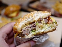 -The Habit Burger Grill 哈比特汉堡(爱琴海店)