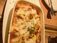 -玛格萝妮比萨屋(陆家浜路店)