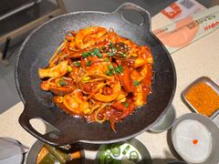 -蚂蚁洞·烤肉大营地(上海静安大悦城店)