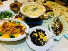 -梦都海鲜酒家(万达广场江桥店)