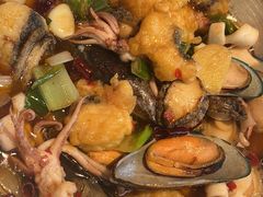 -七欣天香辣蟹火锅(闵行浦江欢乐颂店)
