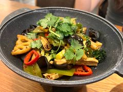 -垚慈居素食(华发新城店)