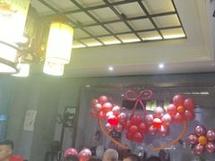 -东口码头·烧鸽子·鱼头泡饼·地方菜(金鹰悦城店)