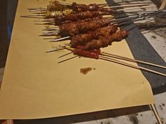 -破瓦寒窑烤羊排·鲜牛肉烧烤