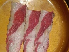 -牛YO寿喜烧·铁板烧和牛火锅自助(市府恒隆店)