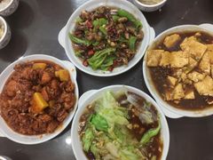 -满口香饭店