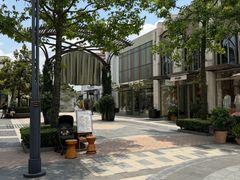 -比斯特上海购物村精品奥特莱斯