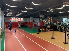 -悦动体能篮球羽毛球网球(三里河店)