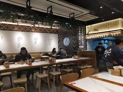 大堂-馋三尺蟹粉小笼(人民广场店)