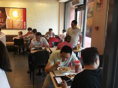大堂-永和大王(蛙嫩鸡香煲煲鲜·军博店)