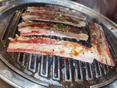 -汉城烤肉·黑金冠(华山路店)