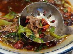 水煮牛肉-畔山酒店中餐厅