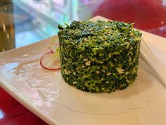 香干拌马兰头-新镇江酒家(南京西路店)