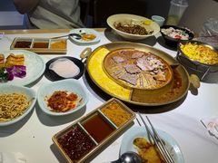 -猪啊牛呀羊啊铜盘烤肉(正大广场店)