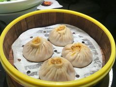 蟹黄汤包-老头儿油爆虾·知味杭州(爱琴海购物中心)
