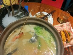 -捞围鲜·港式打边炉(海阳路店)