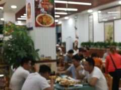 大堂-尕西新疆大盘鸡(回辉村分店)