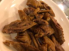 -老鼎万春卤菜(五代传承创始老店)