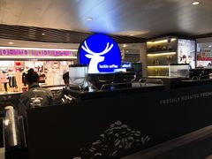 -luckincoffee瑞幸咖啡(香港名店街店)