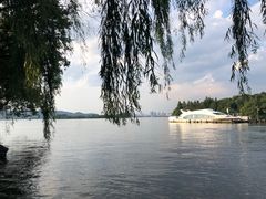 -苏堤停车场