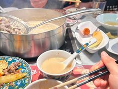 -尚尚仙·酸汤猪手·猪肚鸡火锅(华联万柳购物中心店)