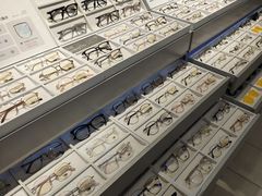 -LOHO眼镜生活(青浦宝龙店)