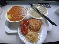 糖耳朵-老磁器口豆汁店(天坛店)