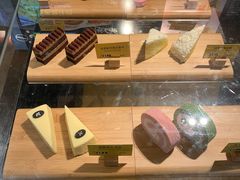 -麦当劳(新达汇三林店)