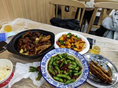 -江城燕子大排档(江汉路步行街店)