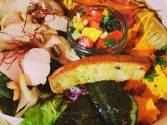 海鲜牛油炒蛋牛角-CHILLAX轻乐时(侨建·Hi City店)