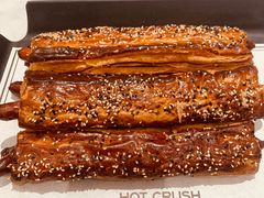 -HOT CRUSH趁热集合·现烤面包(上海环球港店)